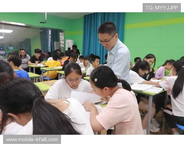 天生赢家：网络游戏中建立良好社交关系与提升团队合作能力的方法